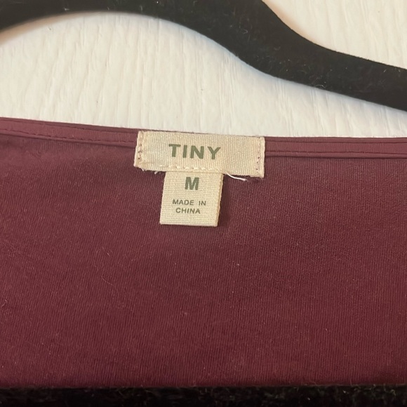 Tiny lace burgundy blouse from Anthropologie - Picture 2 of 4